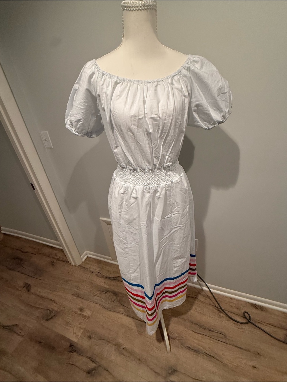 White Puff-Sleeve Midi Dress with Colorful Hem- multi stripe